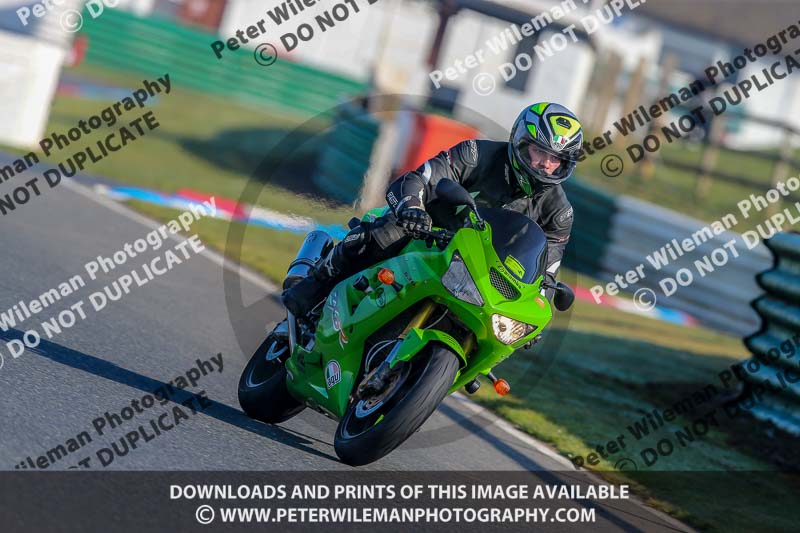 PJM Wedding Photography;enduro digital images;event digital images;eventdigitalimages;mallory park;mallory park photographs;mallory park trackday;mallory park trackday photographs;no limits trackdays;peter wileman photography;racing digital images;trackday digital images;trackday photos